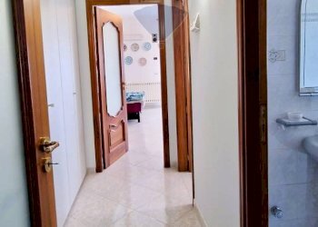 Hall / corridoio - Villa VIA FILIPPO MEDA
 
77, Giarre - foto 21