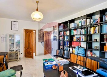 Soggiorno - Villa VIA FILIPPO MEDA
 
77, Giarre - foto 22