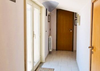 Hall / corridoio - Villa VIA FILIPPO MEDA
 
77, Giarre - foto 59