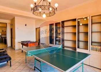 Sala da pranzo - Villa VIA FILIPPO MEDA
 
77, Giarre - foto 91