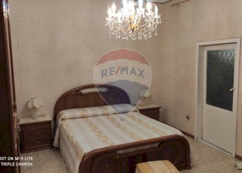 Camera / camera da letto - Quadrilocale Via Latina
 
21, Paterno - foto 11