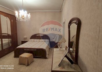 Camera / camera da letto - Quadrilocale Via Latina
 
21, Paterno - foto 12