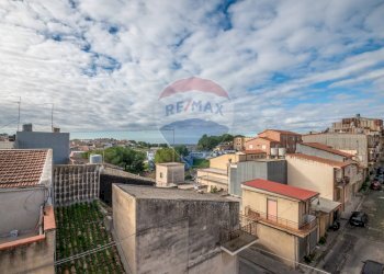 Edificio all\'aperto - Casa indipendente Via Cristoforo Colombo
 
75, Grammichele - foto 24