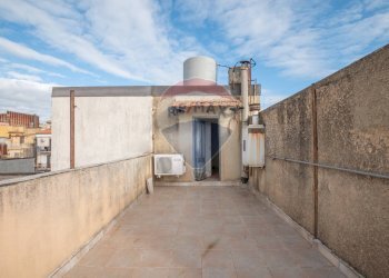 Terrazza - Casa indipendente Via Cristoforo Colombo
 
75, Grammichele - foto 25