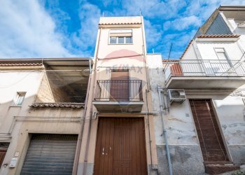 Edificio all\'aperto - Casa indipendente Via Cristoforo Colombo
 
75, Grammichele - foto 29