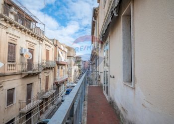 Balcone - Casa indipendente via gianbattista vico
 
11, Grammichele - foto 7