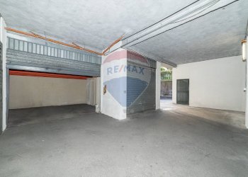 Parcheggio - Quadrilocale Via Vittorio Emanuele
 
101, Aci Catena - foto 30