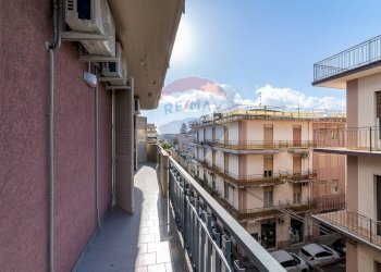 Balcone - Quadrilocale via vittorio emanuele
 
101, Aci Catena - foto 12