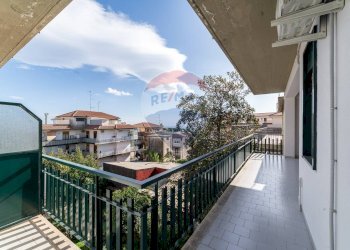 Balcone - Quadrilocale via vittorio emanuele
 
101, Aci Catena - foto 13