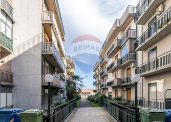 Edificio all\'aperto - Quadrilocale via vittorio emanuele
 
101, Aci Catena - foto 24