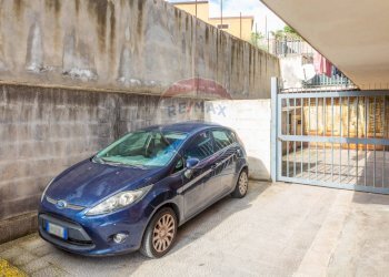 Parcheggio - Appartamento Via Trinacria
 
21, Catania - foto 40