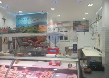 Dispensa di stoccaggio - Attività Commerciale Via Mongibello
 
9, Belpasso - foto 5