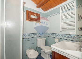 Bagno - Agriturismo Contrada Fontana Pietra - Sp 37/II
 
Snc, Caltagirone - photo 8