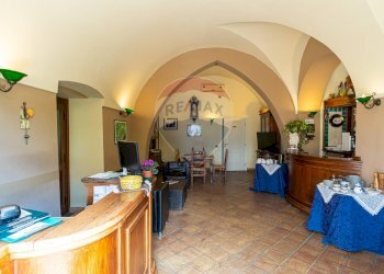 Terrazza - Agriturismo Contrada Fontana Pietra - Sp 37/II
 
Snc, Caltagirone - photo 9