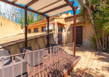 Terrazza - Agriturismo Contrada Fontana Pietra - Sp 37/II
 
Snc, Caltagirone - photo 22