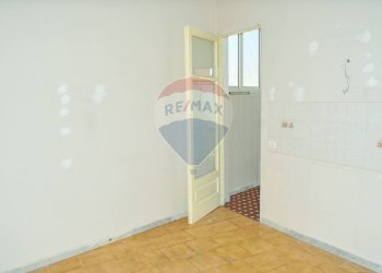 Stanza vuota - Trilocale Gravina di Catania - foto 14