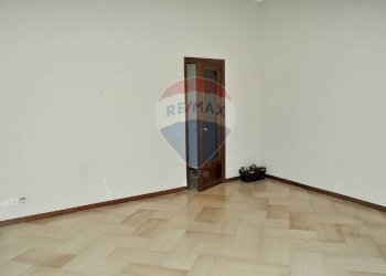 Stanza vuota - Trilocale Gravina di Catania - foto 37