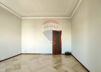 Stanza vuota - Trilocale Gravina di Catania - foto 39