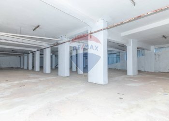 Parcheggio - Commercial Premises viale mario milazzo
9, Caltagirone - photo 7