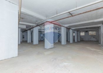 Parcheggio - Commercial Premises viale mario milazzo
9, Caltagirone - photo 14