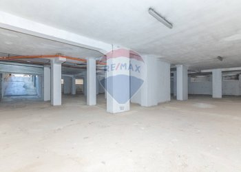 Parcheggio - Commercial Premises viale mario milazzo
9, Caltagirone - photo 16