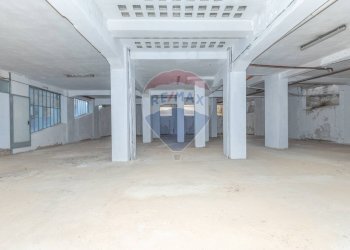 Parcheggio - Commercial Premises viale mario milazzo
9, Caltagirone - photo 21