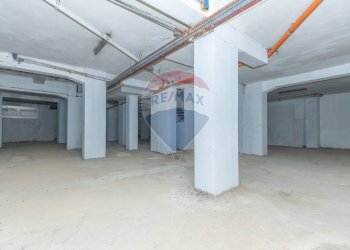 Parcheggio - Commercial Premises viale mario milazzo
9, Caltagirone - photo 25