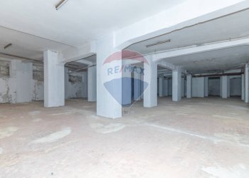 Parcheggio - Commercial Premises viale mario milazzo
9, Caltagirone - photo 31