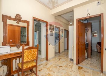 Hall / corridoio - Quadrilocale via raffaele failla
 
95, Grammichele - foto 2