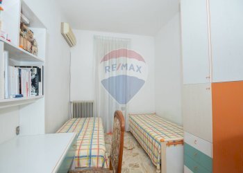 Camera / camera da letto - Quadrilocale via raffaele failla
 
95, Grammichele - foto 16