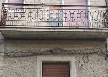 Edificio all\'aperto - Casa indipendente via enrico de nicola
 
2, Grammichele - foto 3