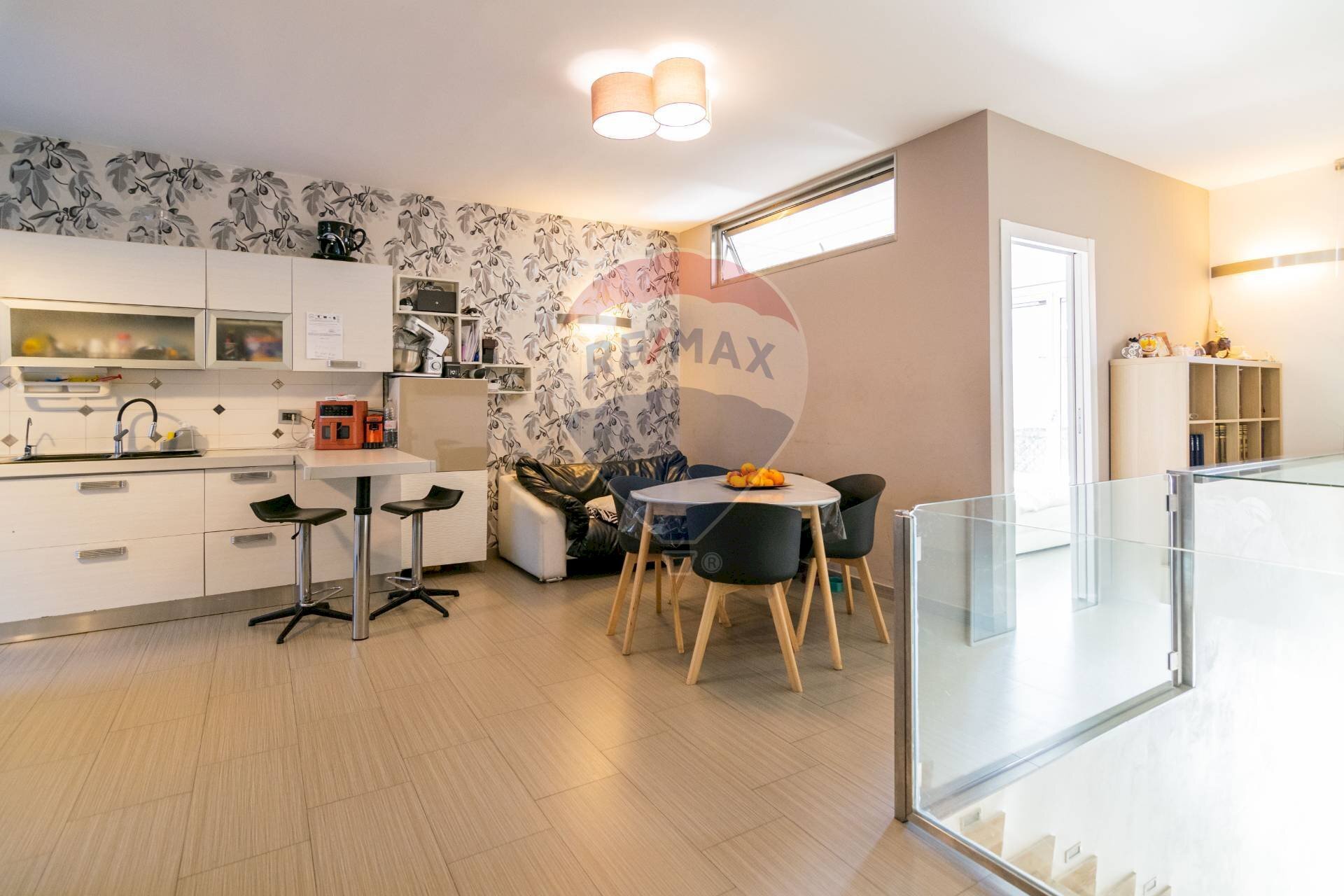 Sala da pranzo - Apartment via litteri
 
90, Aci Castello - photo 2