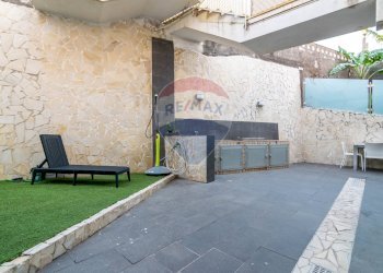 Terrazza - Appartamento via litteri
 
90, Aci Castello - foto 16