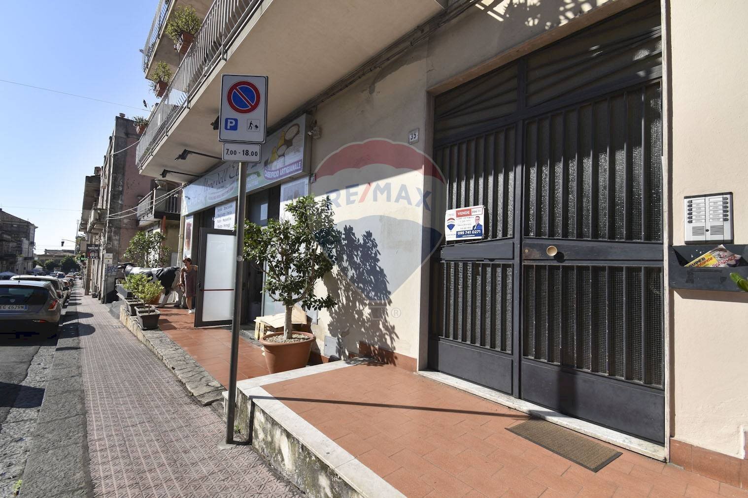 Edificio all\'aperto - Quadrilocale via Salvatore Vigo
 
35, Acireale - foto 3