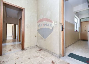 Hall / corridoio - Quadrilocale via Salvatore Vigo
 
35, Acireale - foto 5