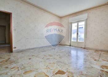 Stanza vuota - Quadrilocale via Salvatore Vigo
 
35, Acireale - foto 11