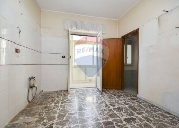 Stanza vuota - Quadrilocale via Salvatore Vigo
 
35, Acireale - foto 20