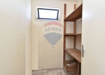 Dispensa di stoccaggio - Quadrilocale via Salvatore Vigo
 
35, Acireale - foto 36