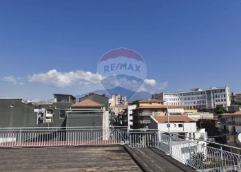Terrazza - Quadrilocale via Salvatore Vigo
 
35, Acireale - foto 1