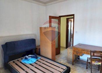 Camera / camera da letto - Appartamento VIA MASANIELLO
 
3, Catania - foto 13