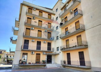 Edificio all\'aperto - Appartamento VIA MASANIELLO
 
3, Catania - foto 1