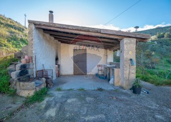 Casa all\'aperto - Villa Via Euripide
 
35, Caltagirone - foto 2