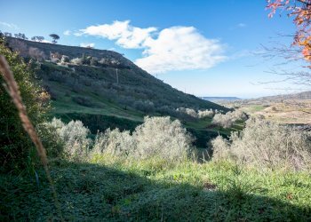 Vista delle montagne - Villa Via Euripide
 
35, Caltagirone - foto 24