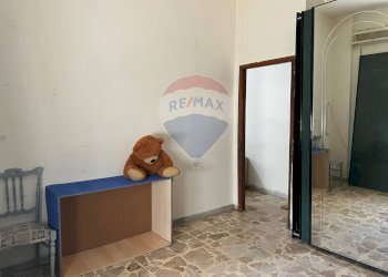 Camera / camera da letto - Trilocale Via Vittorio Emanuele
 
104/B, Gravina di Catania - foto 5