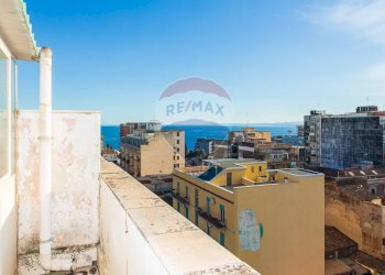 Edificio all\'aperto - Attico Via Timoleone
 
30, Catania - foto 1