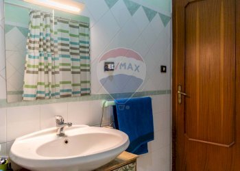 Bagno - Quadrilocale Via Antonio Gramsci
 
12, Gravina di Catania - foto 25