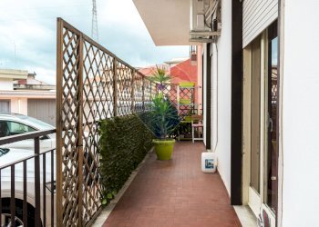 Balcone - Quadrilocale Via Antonio Gramsci
 
12, Gravina di Catania - foto 29