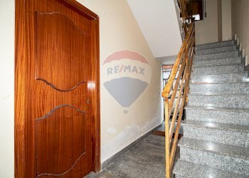 Scale - Trilocale Via Gravina
 
52, Tremestieri Etneo - foto 5