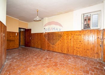 Stanza vuota - Trilocale Via Gravina
 
52, Tremestieri Etneo - foto 8