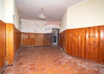 Hall / corridoio - Trilocale Via Gravina
 
52, Tremestieri Etneo - foto 16